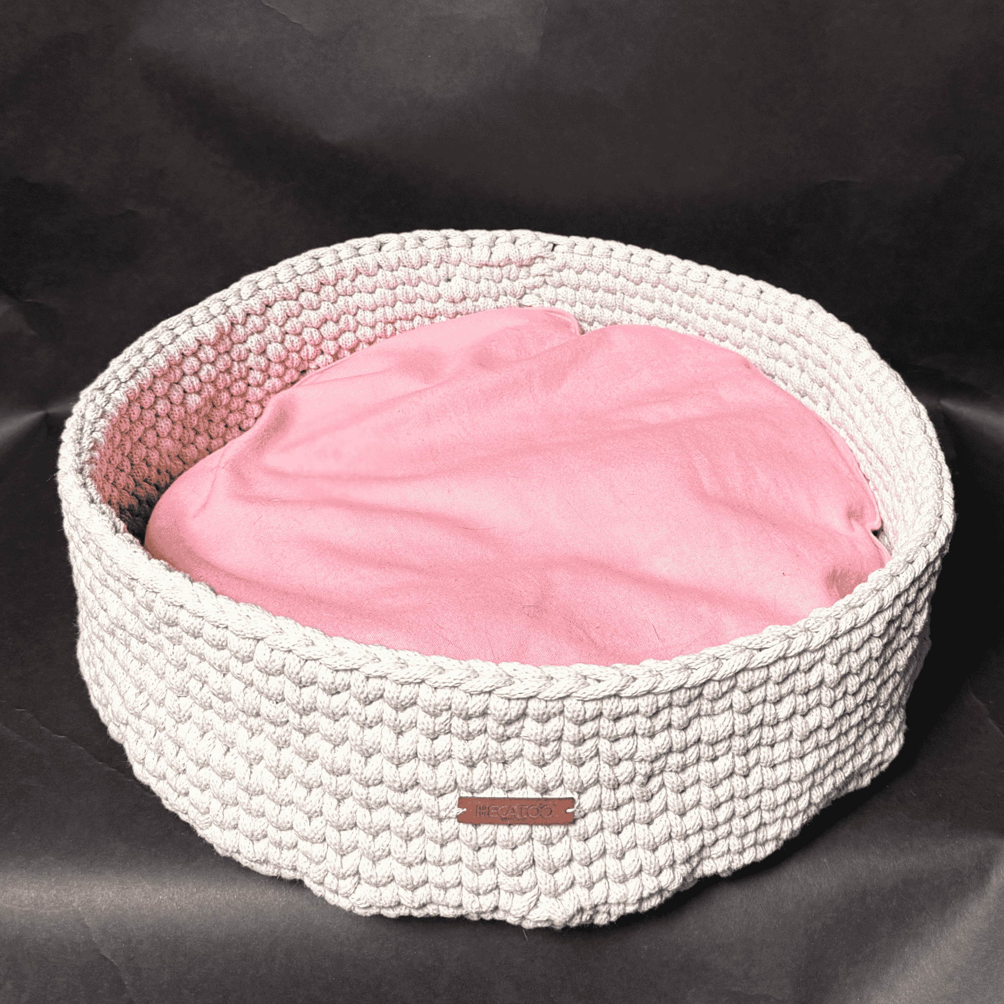 Růžový ručně šitý bavlněný polštář Ø 40 cm