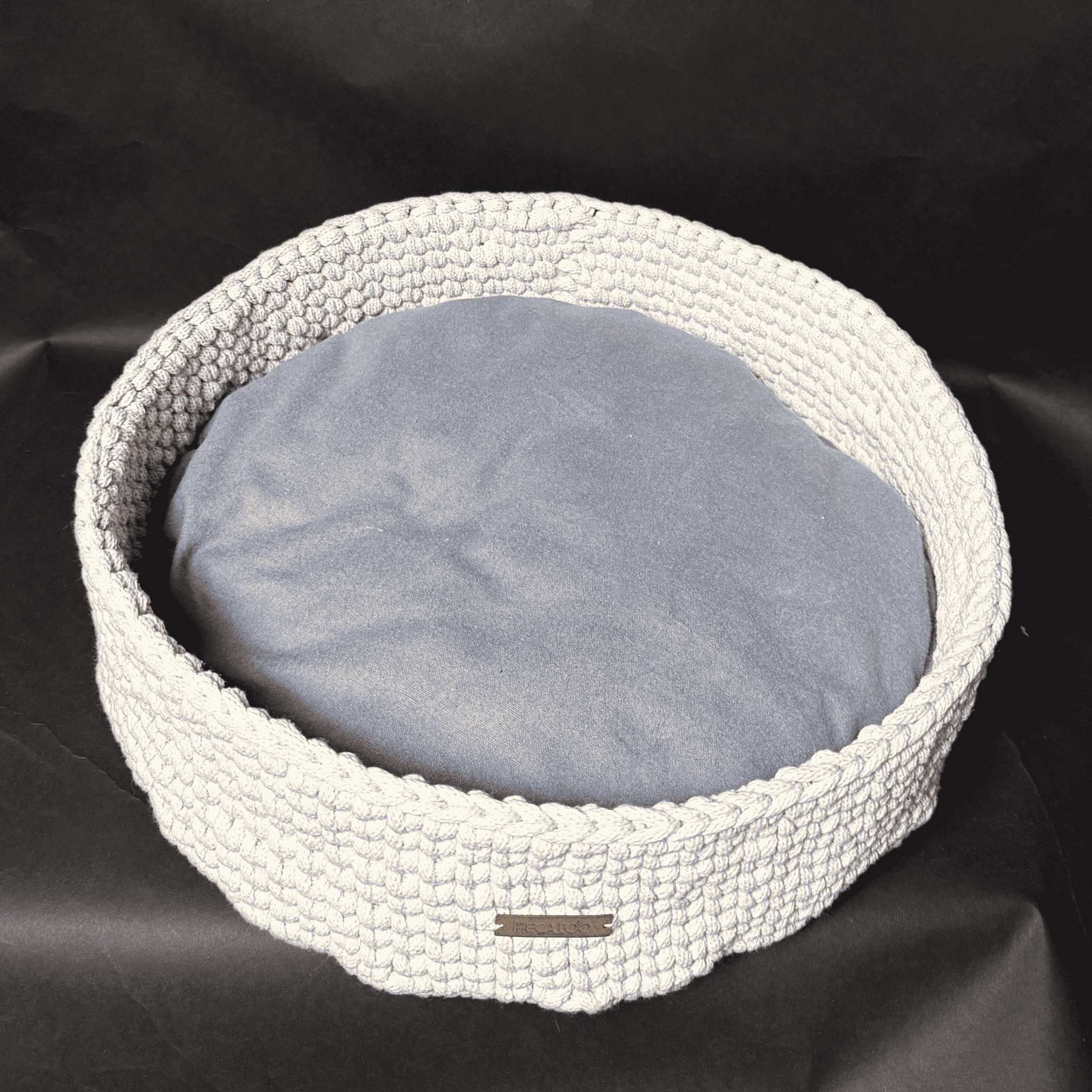 Šedý ručně šitý bavlněný polštář Ø 40 cm
